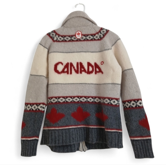 Hudson's Bay Canada Olympic Cowichan Zip Sweater - Unisex Large, 21" PTP - Picture 4 of 15